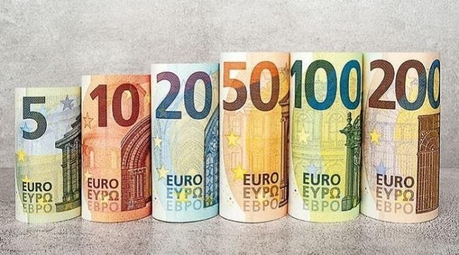 € là ký hiệu tiền gì? Cùng tìm hiểu về tiền Euro 2023